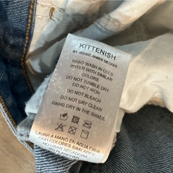 NWT Kittenish Straight Leg Vintage Distressed Denim - Picture 6 of 7